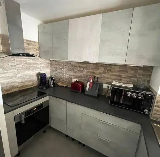 Апартаменты Duplex 80m2 A 5mins De La *